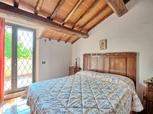 Accommodation:&nbsp;Montescalari 11