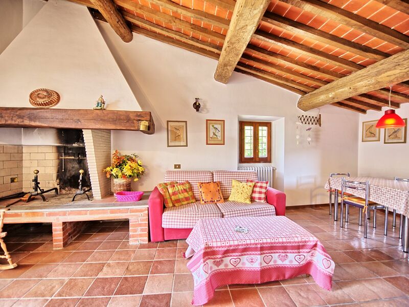 Accommodation:&nbsp;Montescalari 3