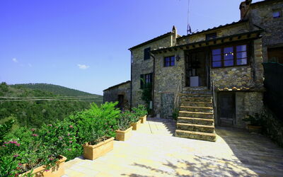Accommodation:&nbsp;Castello Vittorio 5