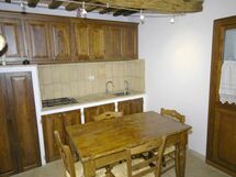 Accommodation:&nbsp;Castello Vittorio 1