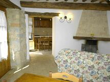 Accommodation:&nbsp;Castello Vittorio 1