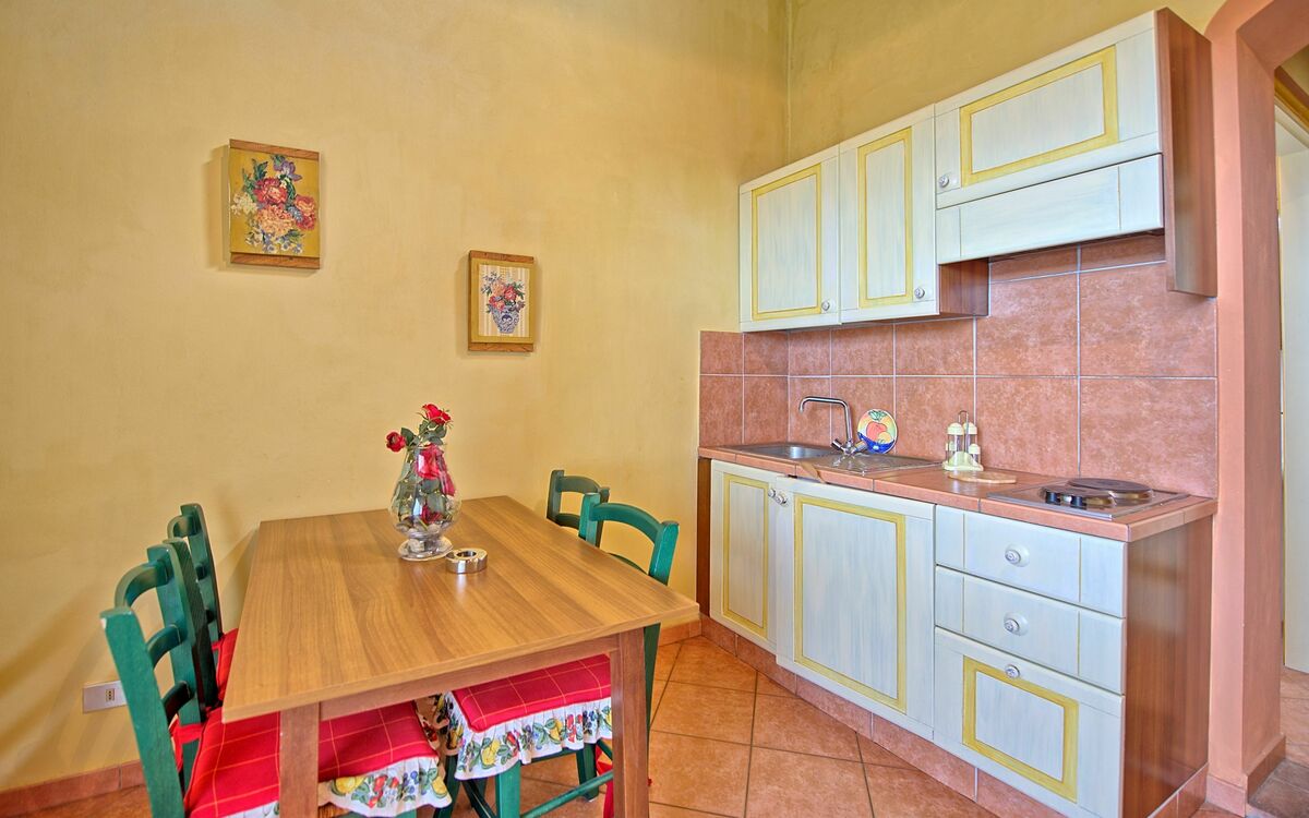 Accommodation:&nbsp;Nespolo 4