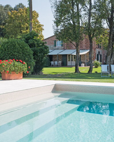 Villa Fontine: Property, Swimming Pool, House, Home, Real Estate, Residential Area, Building, Estate, Architecture, Villa