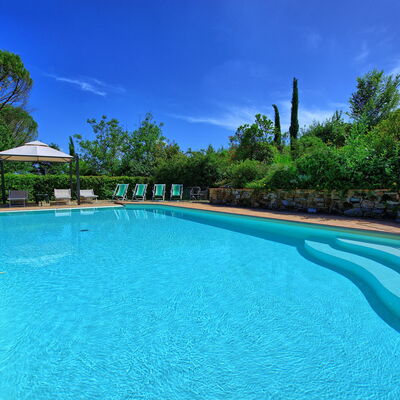 Casa Scopeti: Swimming Pool, Property, Real Estate, Leisure, Water, Resort, Vacation, Tree, Estate, Resort Town