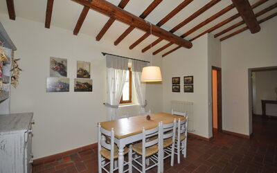 Accommodation:&nbsp;Grillo