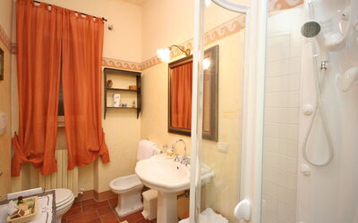 Accommodation:&nbsp;Santo Agostino Glicine