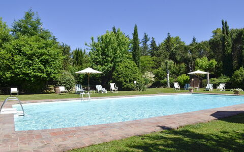 San Pietro: Swimming Pool, Property, Estate, Real Estate, Leisure, Residential Area, Building, Grass, House, Landscape