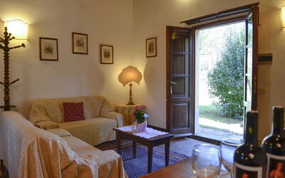 Accommodation:&nbsp;Girasole