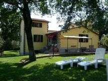  The gardens and shady always green