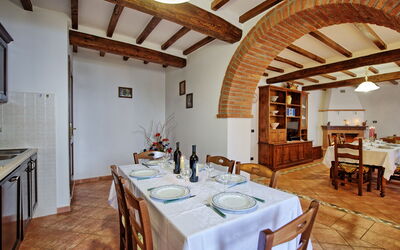 Accommodation:&nbsp;Portole 1