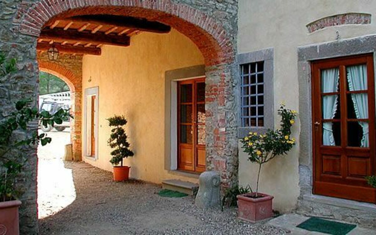 Accommodation:&nbsp;La Loggia