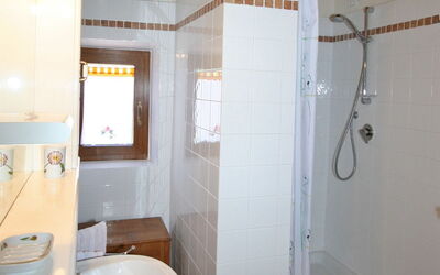 Accommodation:&nbsp;San Romolo 1
