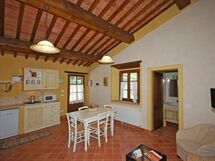 Accommodation:&nbsp;Caggio 7