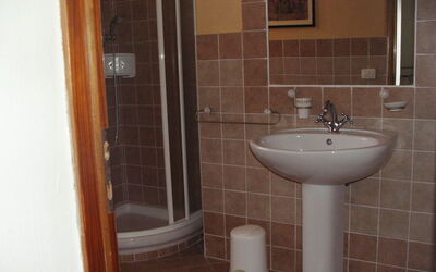 Accommodation:&nbsp;Camera Tufo