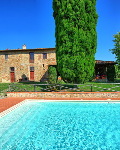 Il Frantoio: Property, Swimming Pool, Building, Real Estate, House, Water, Estate, Vacation, Villa, Leisure