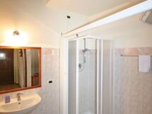 Accommodation:&nbsp;Lepri 1