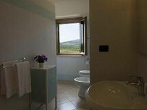 Accommodation:&nbsp;Massi c