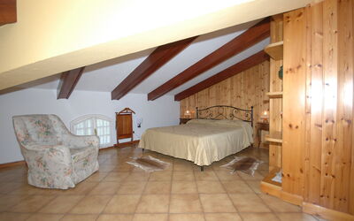 Accommodation:&nbsp;Melograni 1