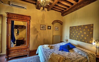 Accommodation:&nbsp;Torre
