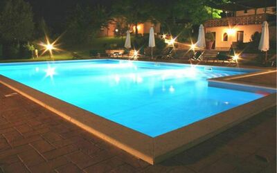 Sanguineto: Water, Swimming Pool, Plant, Azure, Rectangle, Window, Composite Material, Leisure, Building