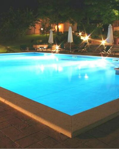 Sanguineto: Water, Swimming Pool, Plant, Azure, Rectangle, Window, Composite Material, Leisure, Building
