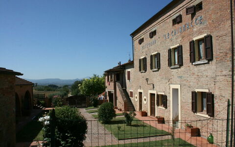 Fattoria le Chianacce: Property, Building, House, Town, Residential Area, Neighbourhood, Home, Real Estate, Architecture, Estate