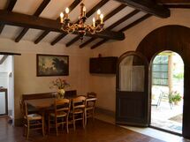 Accommodation:&nbsp;La Gabolina