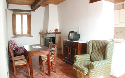 Accommodation:&nbsp;La Falcionaia