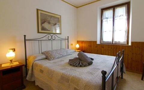 Villa Alabastro: Bedroom, Bed, Furniture, Room, Property, Bed Frame, Bed Sheet, Mattress, Floor, Wall