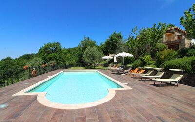 Agriturismo Casavecchia: Water, Sky, Plant, Building, Swimming Pool, Tree, Nature, Azure, Outdoor Furniture, Shade