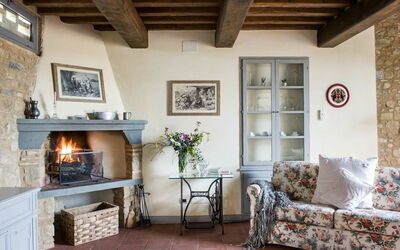 Albore: Living Room, Room, Property, Hearth, Interior Design, Furniture, Fireplace, Building, Home, Ceiling