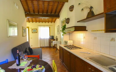 Accommodation:&nbsp;Orchidea