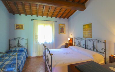 Accommodation:&nbsp;Orchidea