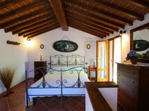 Accommodation:&nbsp;La Rosa