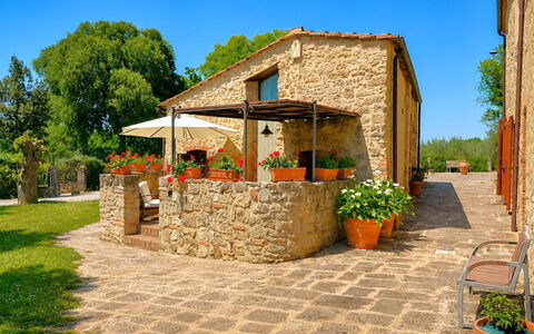 Pieve di Sant Ippolito: Garden, Cottage, Farmhouse, Shade, Landscaping, Estate, Yard, Backyard, Stone Wall, Hacienda