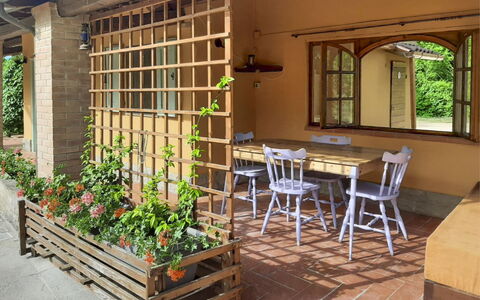 Pagliazzone: Wood, Furniture, Wood Stain, Backyard, Outdoor Furniture, Chair, Garden, Flowerpot, Cottage, Shade