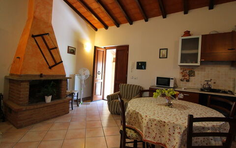 Il Viaggiolo: Room, Property, Building, Furniture, Interior Design, House, Real Estate, Floor, Ceiling, Beam