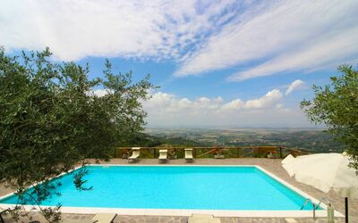 Le Celle - Camucia-Monsigliolo, Tuscany, Italy