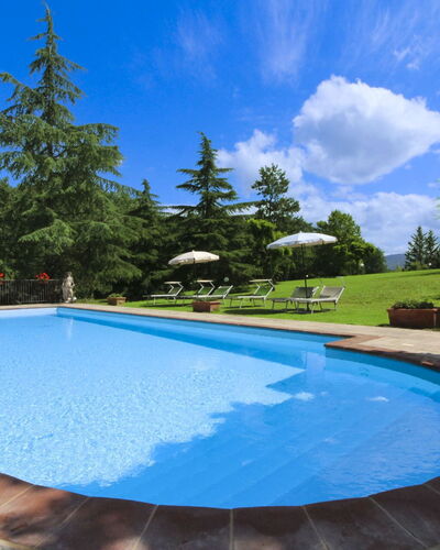 Villa Cecilia: House, Home, Estate, Cottage, Lawn, Garden, Landscaping, Farmhouse, Hacienda, Yard