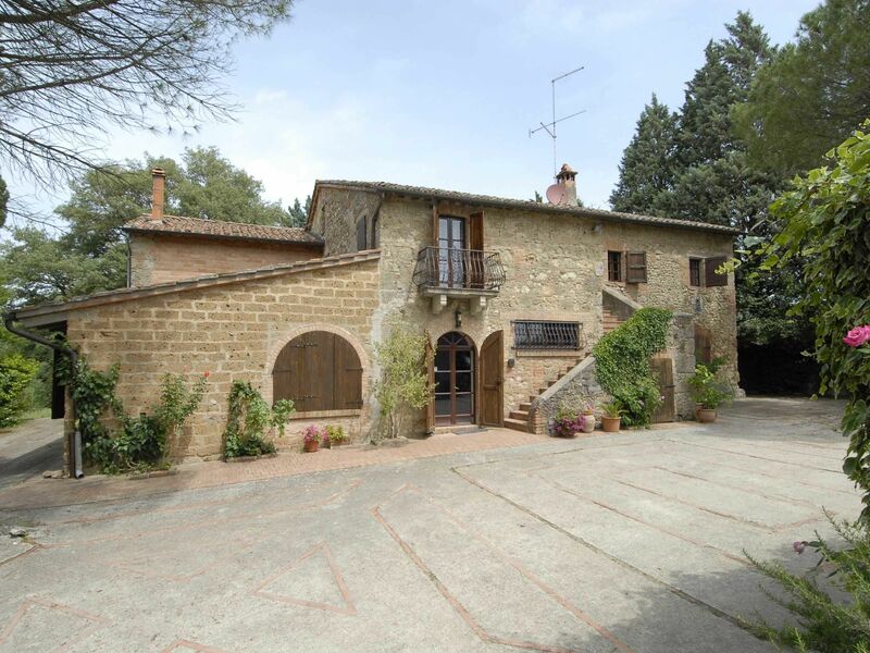 Accommodation:&nbsp;Alari 3