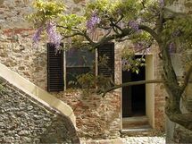 Accommodation:&nbsp;San Giovanni East