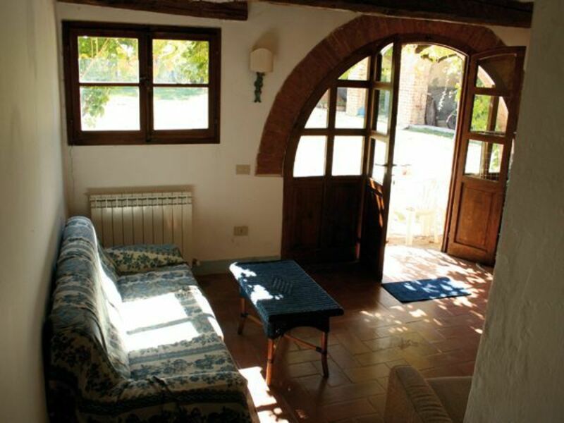 Accommodation:&nbsp;Serravalle For 6