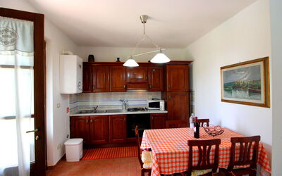 Accommodation:&nbsp;La Tufa