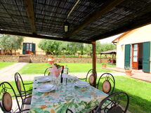 Accommodation:&nbsp;La Tufa