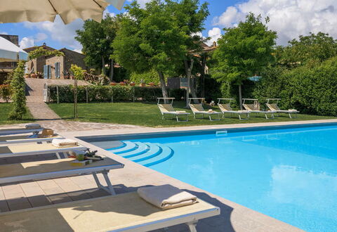 Villa Giare: Swimming Pool, Outdoor Furniture, Sunlounger, Furniture, Resort, Umbrella, Thermae, Eco Hotel, Chair, Shade