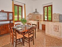 Accommodation:&nbsp;Sculture 2