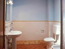 Accommodation:&nbsp;Granaio