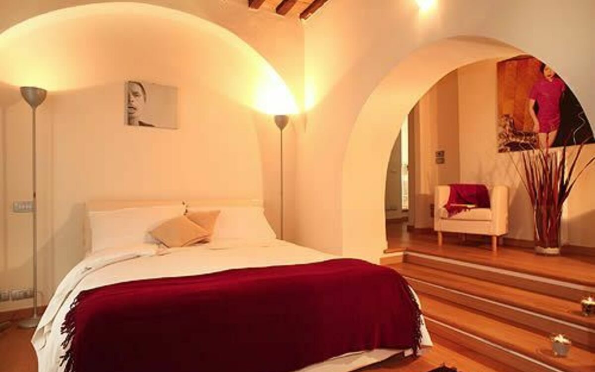 Accommodation:&nbsp;Cannavacciuolo