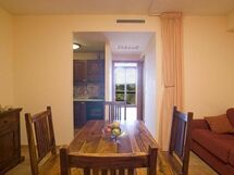 Accommodation:&nbsp;Etruschi 3