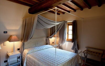 Accommodation:&nbsp;Ninfe 4